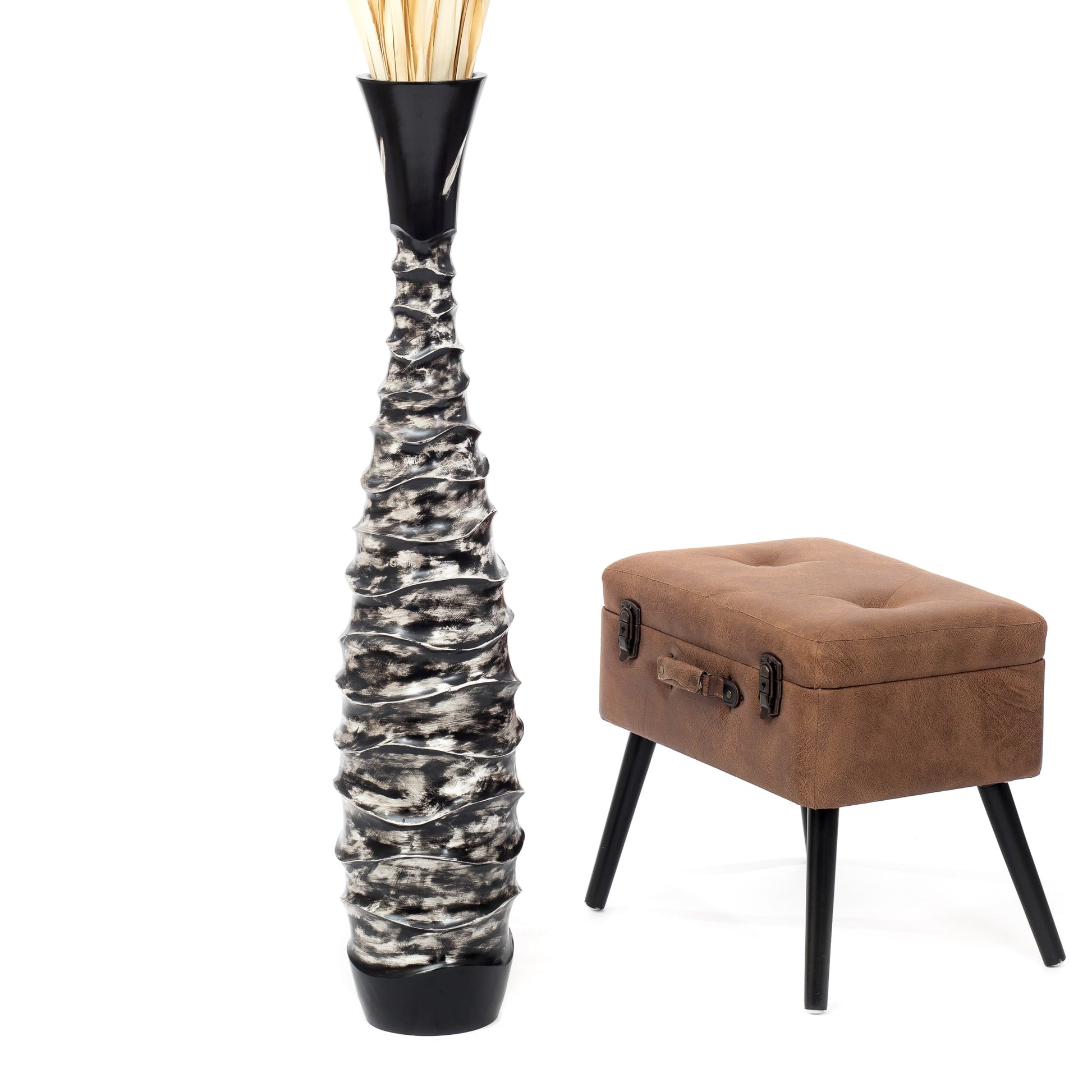 Large Mango Wood Floor Vase – Handcrafted Decorative Highlight from Thailand, 105 cm