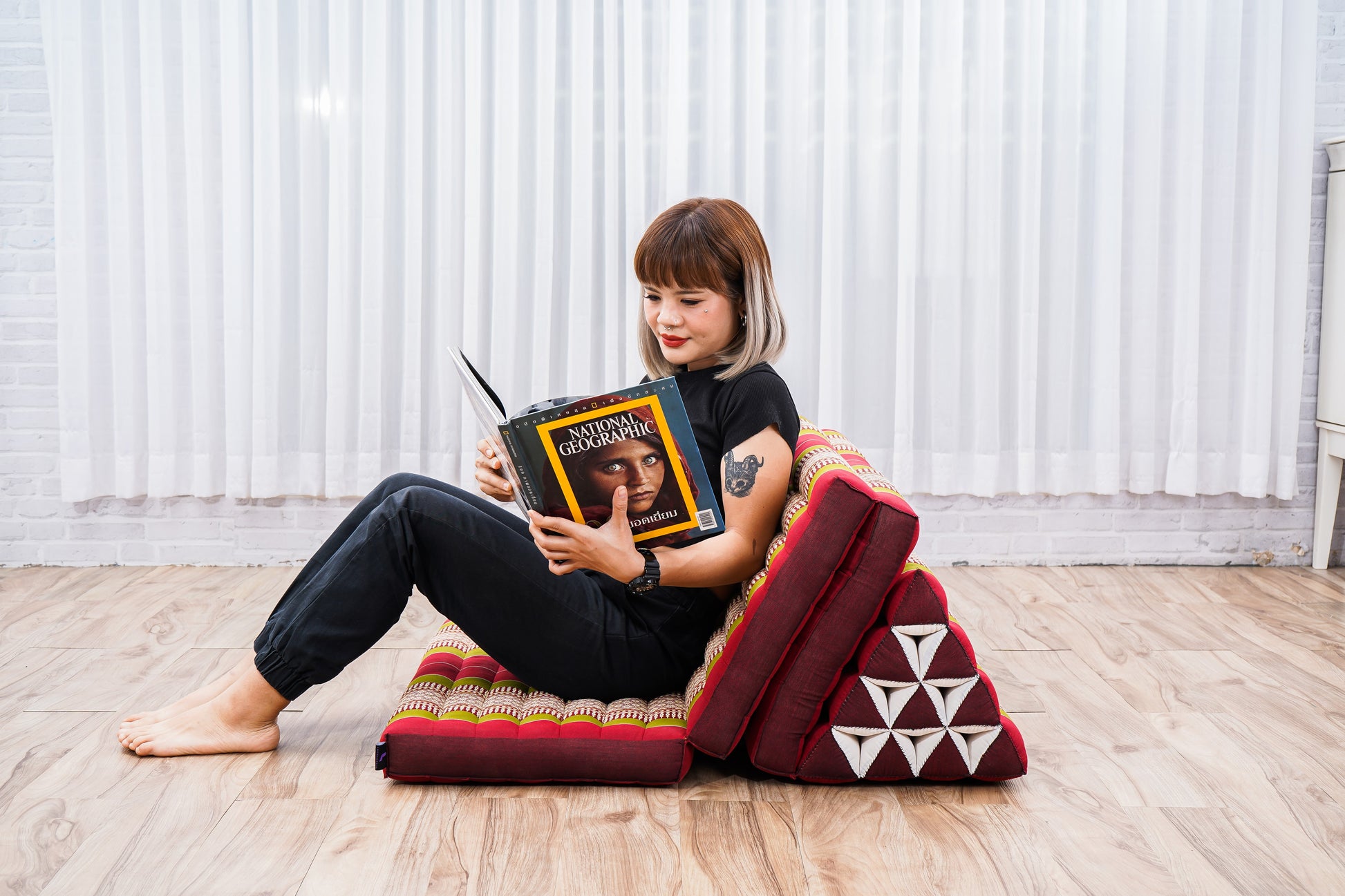 Thai Folding Mat with Triangle Cushion – Handmade Kapok Relax Mat for Sleeping, Reading & Lounging, Sf11 - Red, Green, 3 seating segments XL