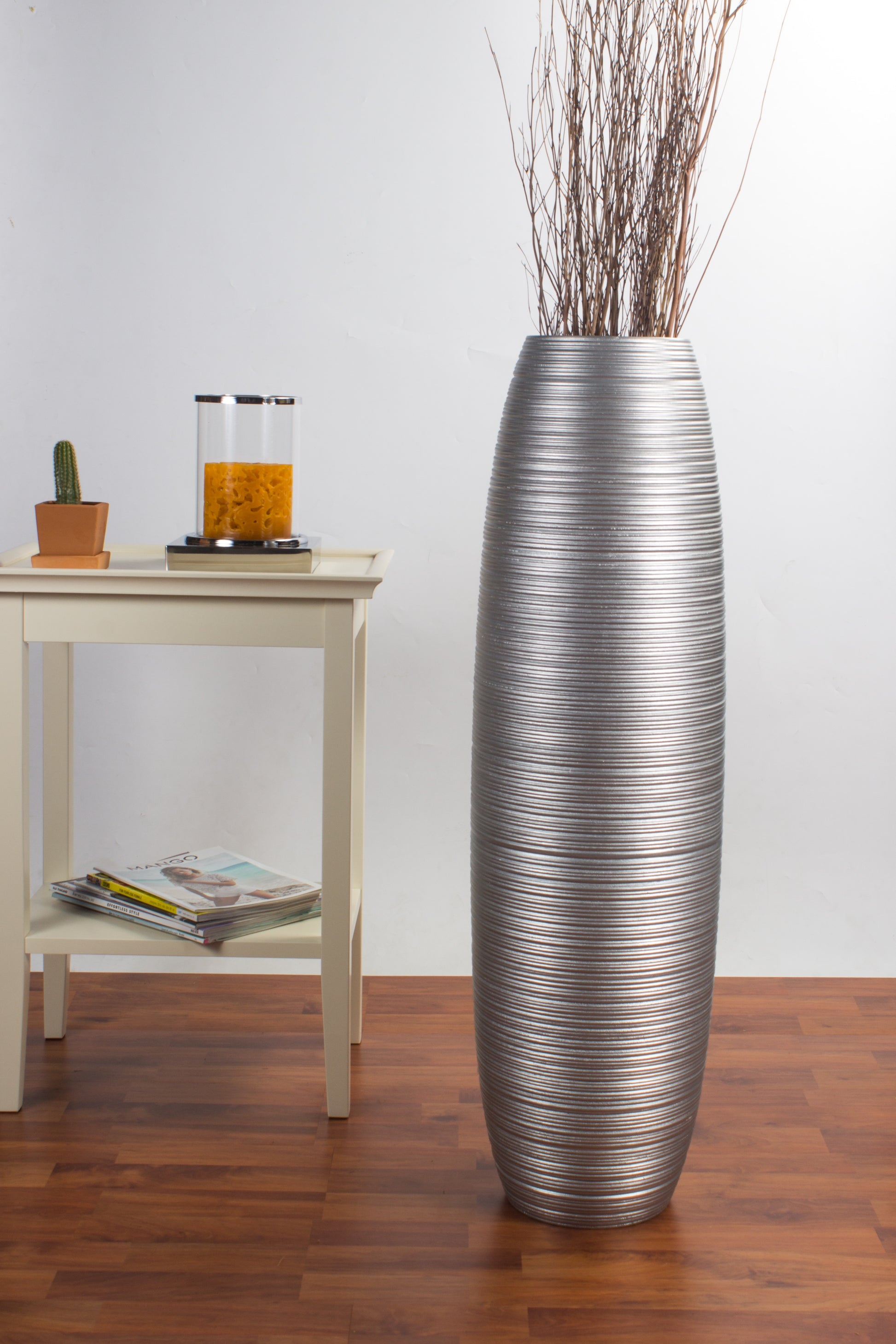 Large Mango Wood Floor Vase – Handcrafted Decorative Highlight from Thailand, 85 cm