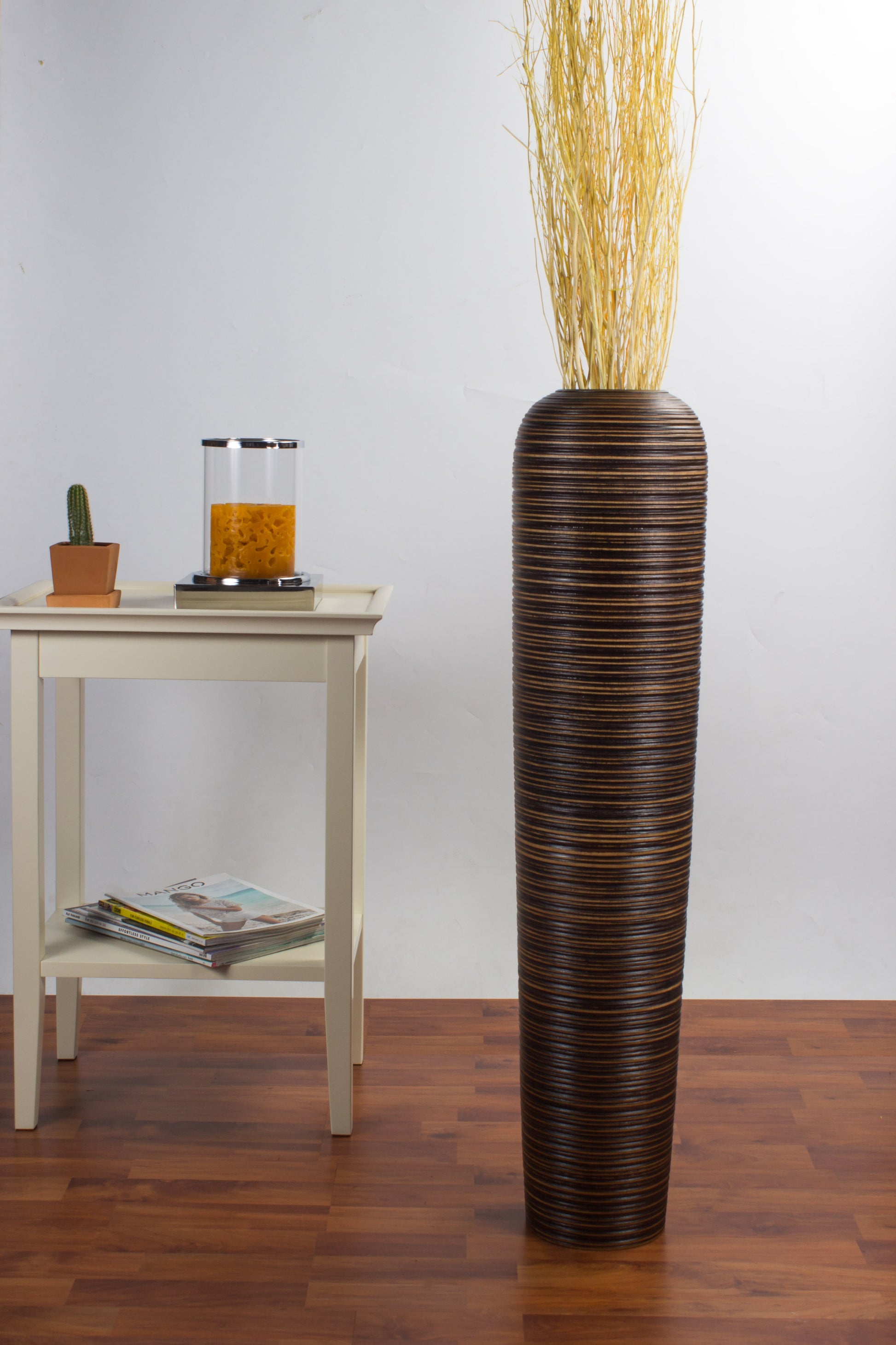 Large Mango Wood Floor Vase – Handcrafted Decorative Highlight from Thailand, 85 cm