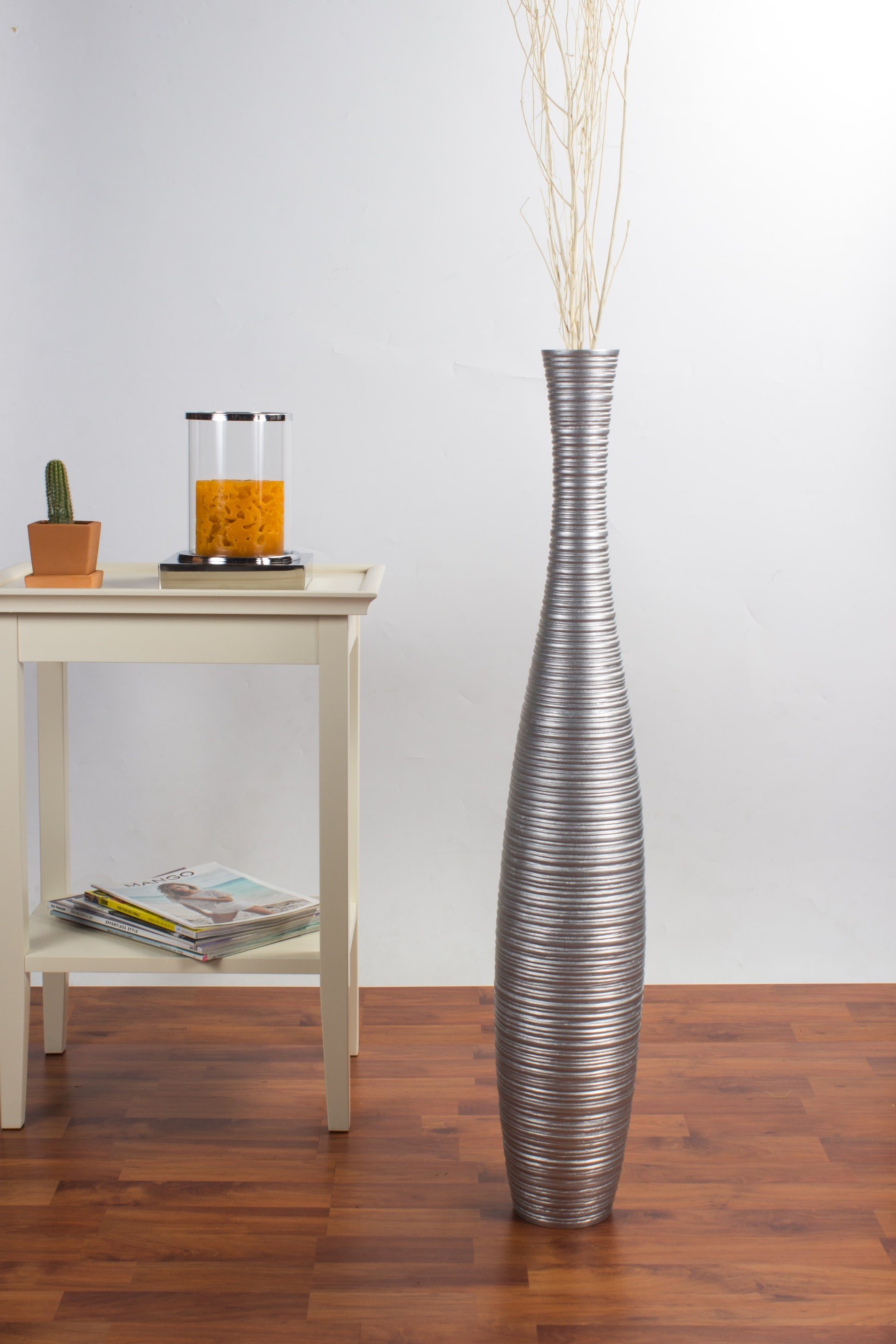 Large Mango Wood Floor Vase – Handcrafted Decorative Highlight from Thailand, 85 cm