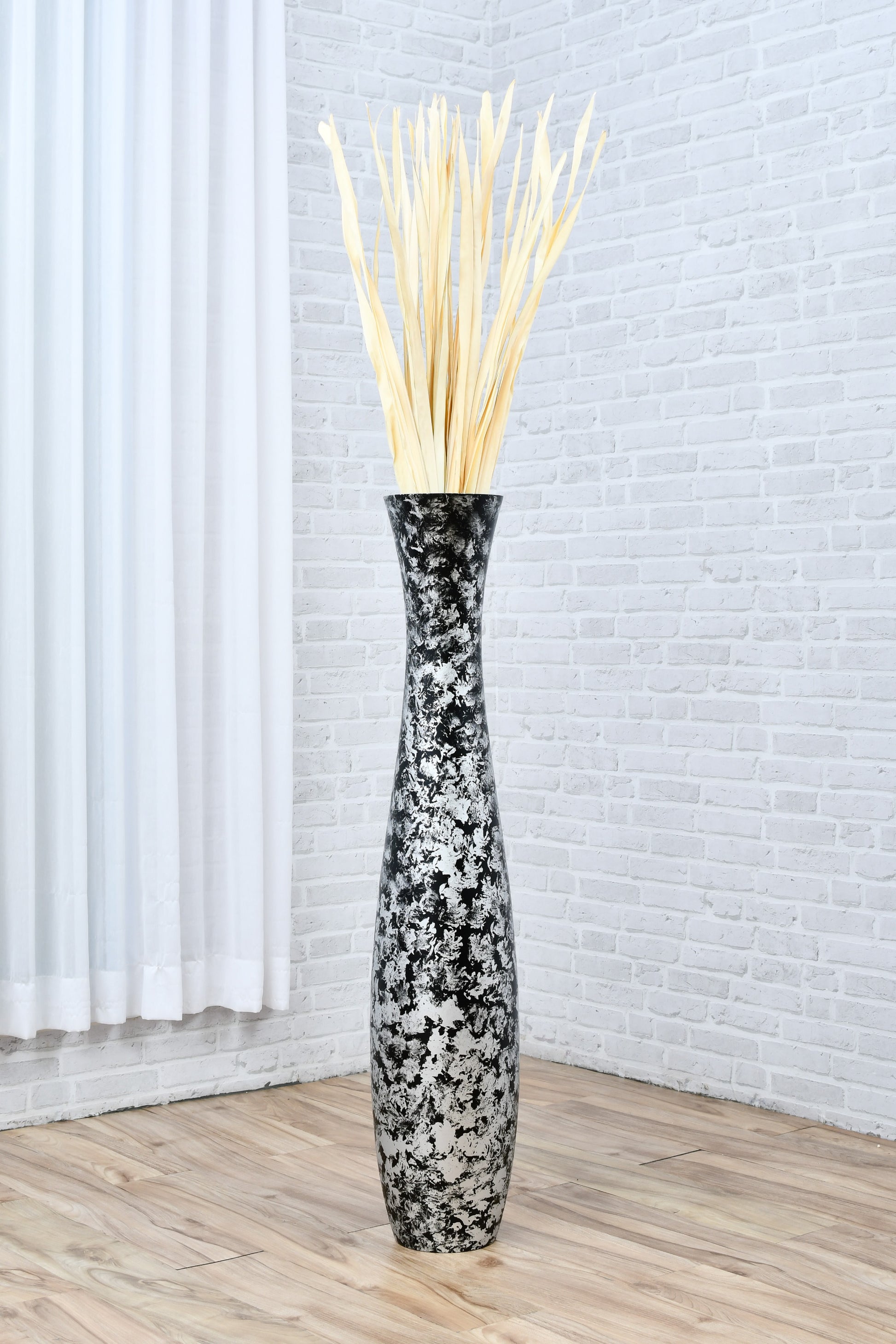 Large Mango Wood Floor Vase – Handcrafted Decorative Highlight from Thailand, 105 cm
