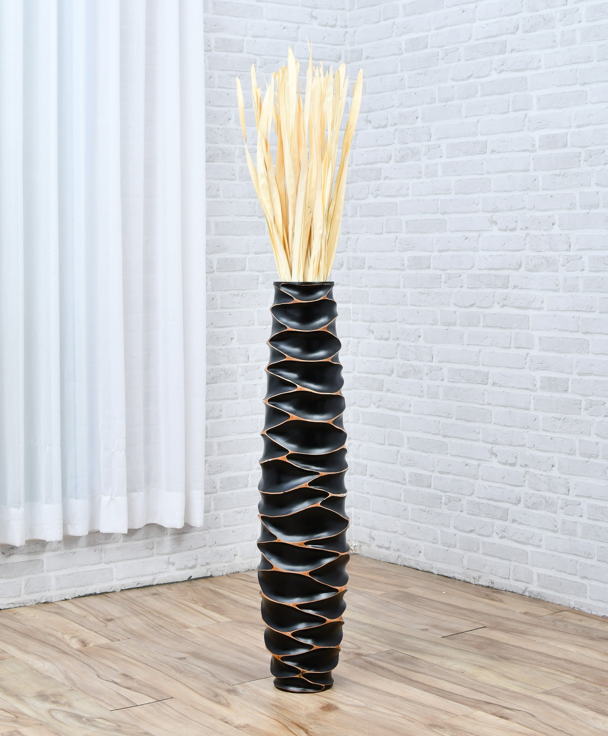 Large Mango Wood Floor Vase – Handcrafted Decorative Highlight from Thailand, 85 cm
