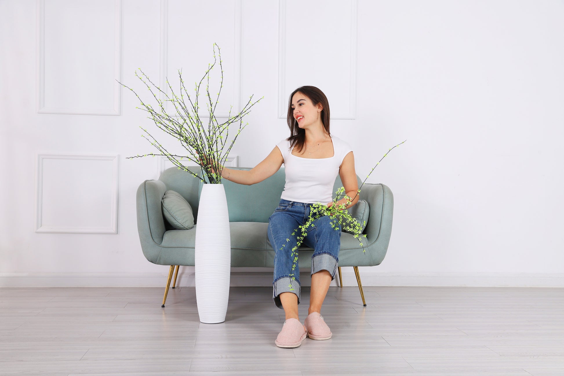 Large Resin Floor Vase – Stylish Waterproof Vase for Fresh & Dried Flowers, 65 cm