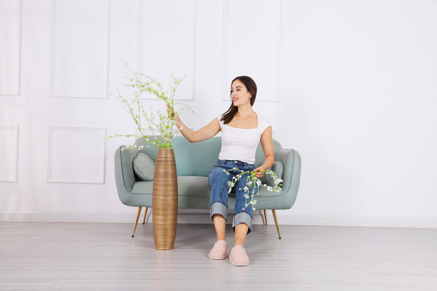 Large Resin Floor Vase – Stylish Waterproof Vase for Fresh & Dried Flowers, 65 cm