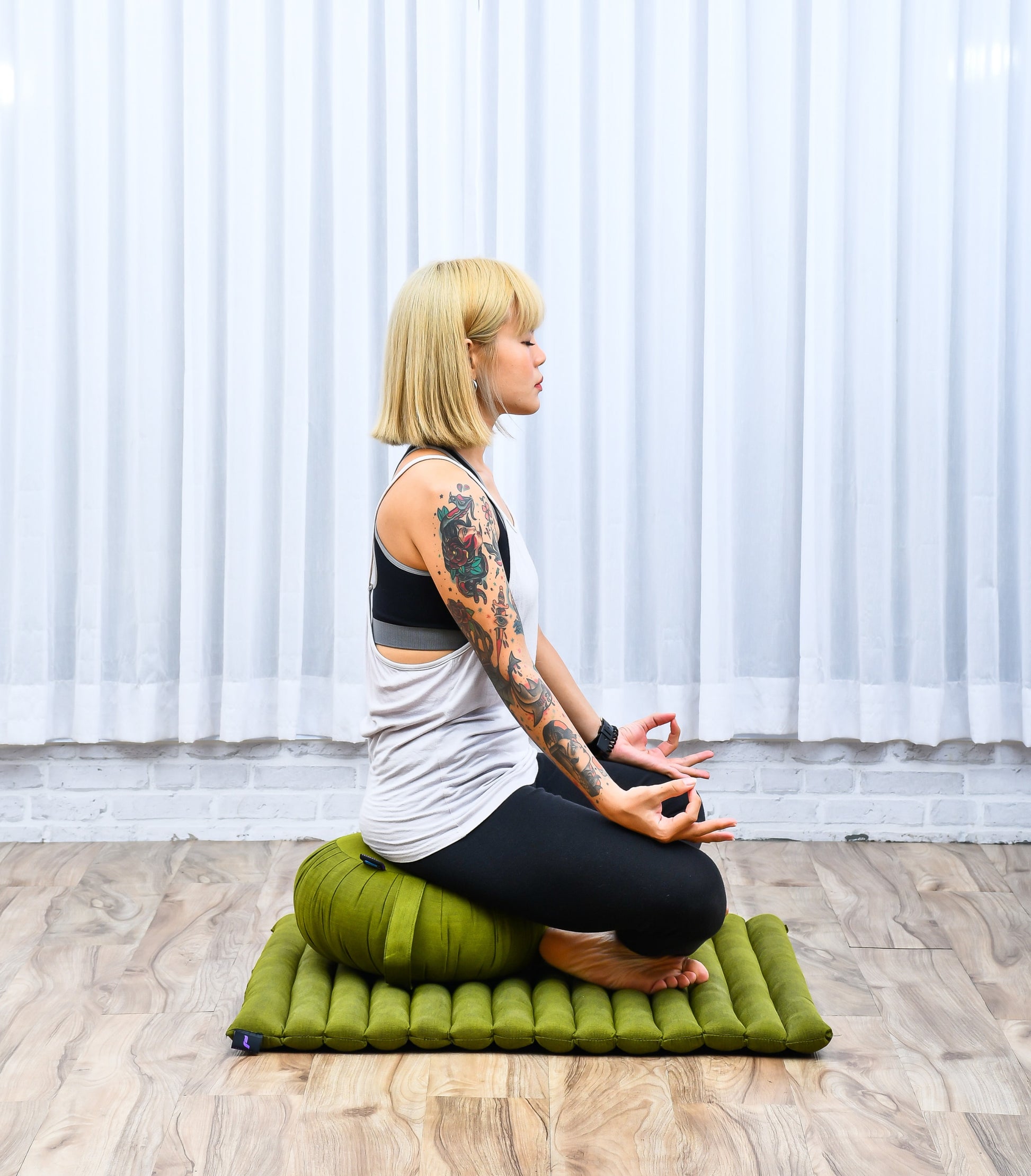 Kapok Meditation Cushion Set – Zabuton Mat & Zafu Seat Cushion with Cotton Cover, Cl23 - Green