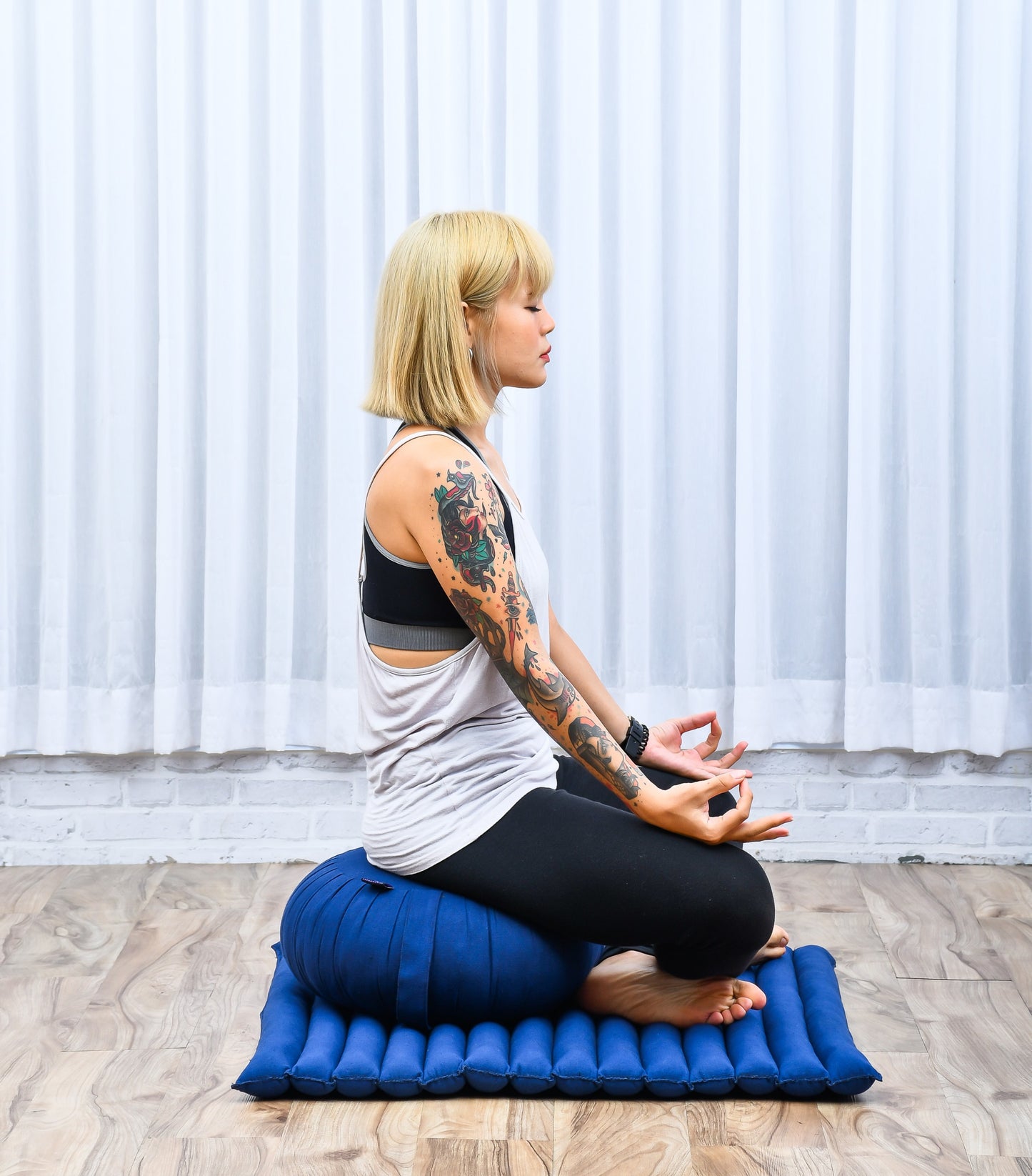 Kapok Meditation Cushion Set – Zabuton Mat & Zafu Seat Cushion with Cotton Cover, Cl44 - blue