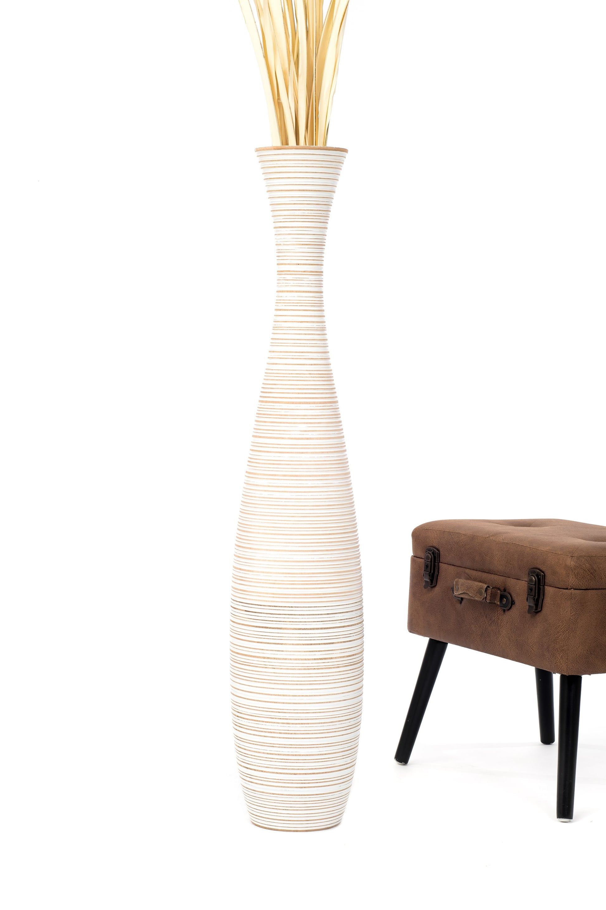 Large Mango Wood Floor Vase – Handcrafted Decorative Highlight from Thailand, 105 cm