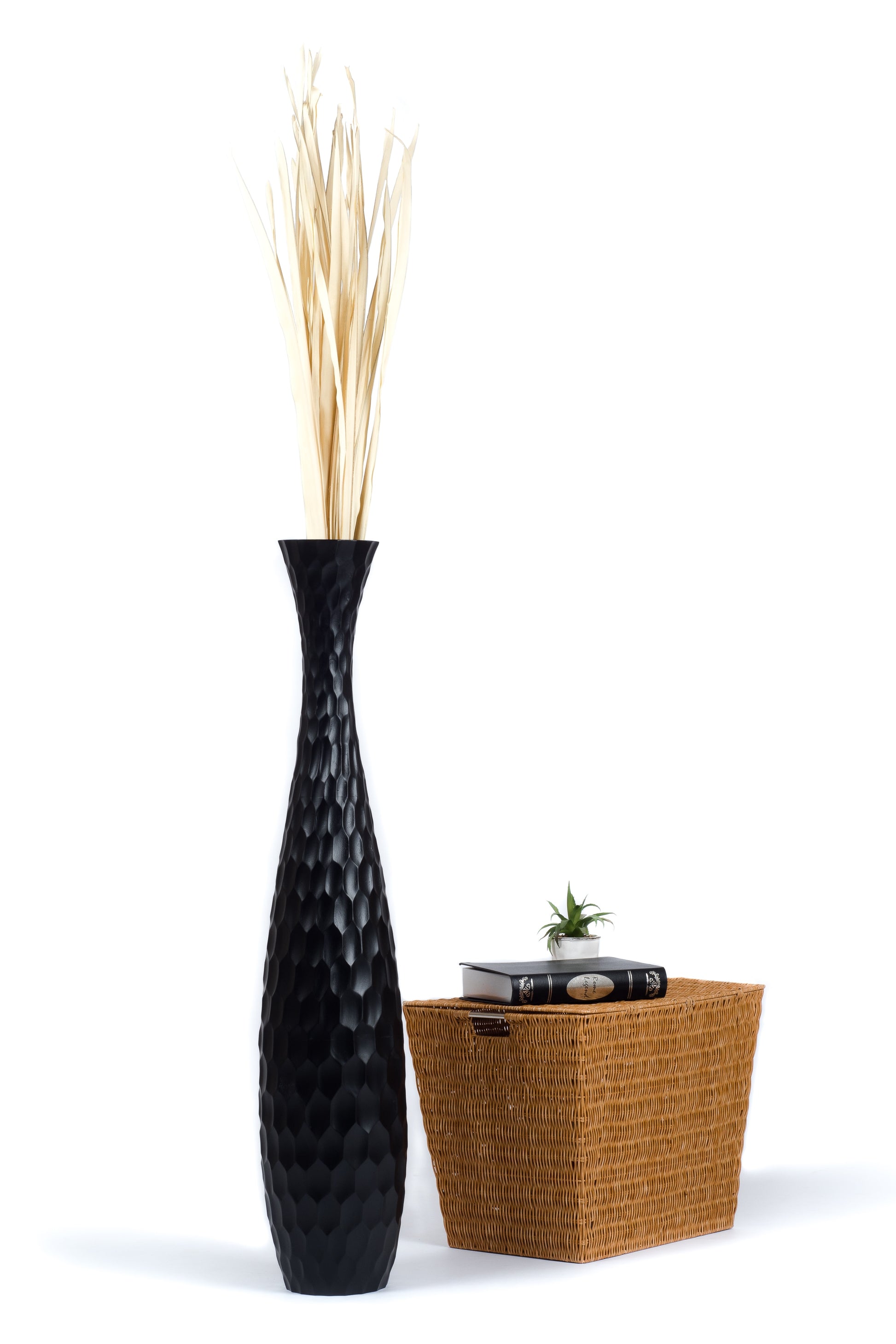 Large Mango Wood Floor Vase – Handcrafted Decorative Highlight from Thailand, 105 cm