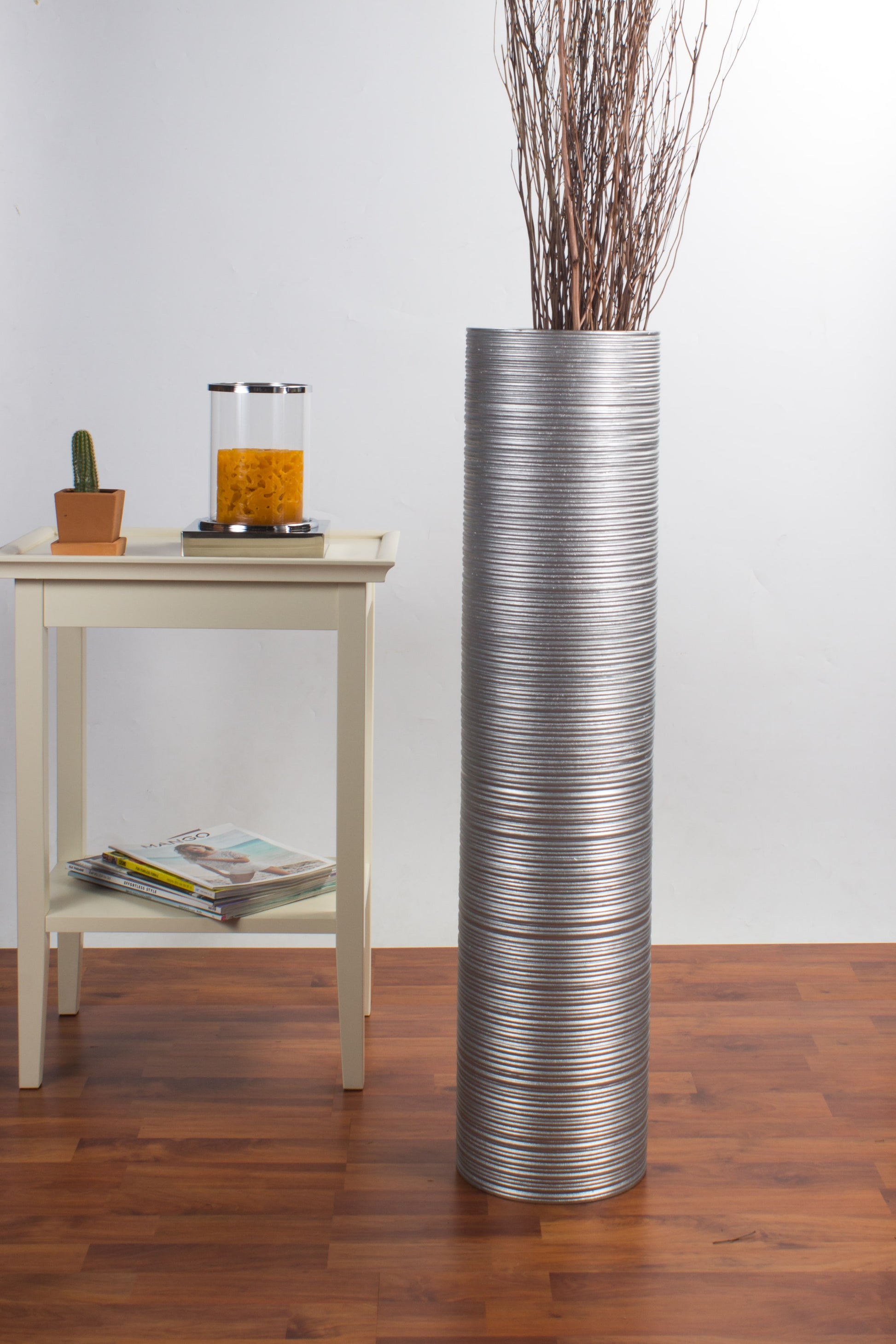 Large Mango Wood Floor Vase – Handcrafted Decorative Highlight from Thailand, 85 cm