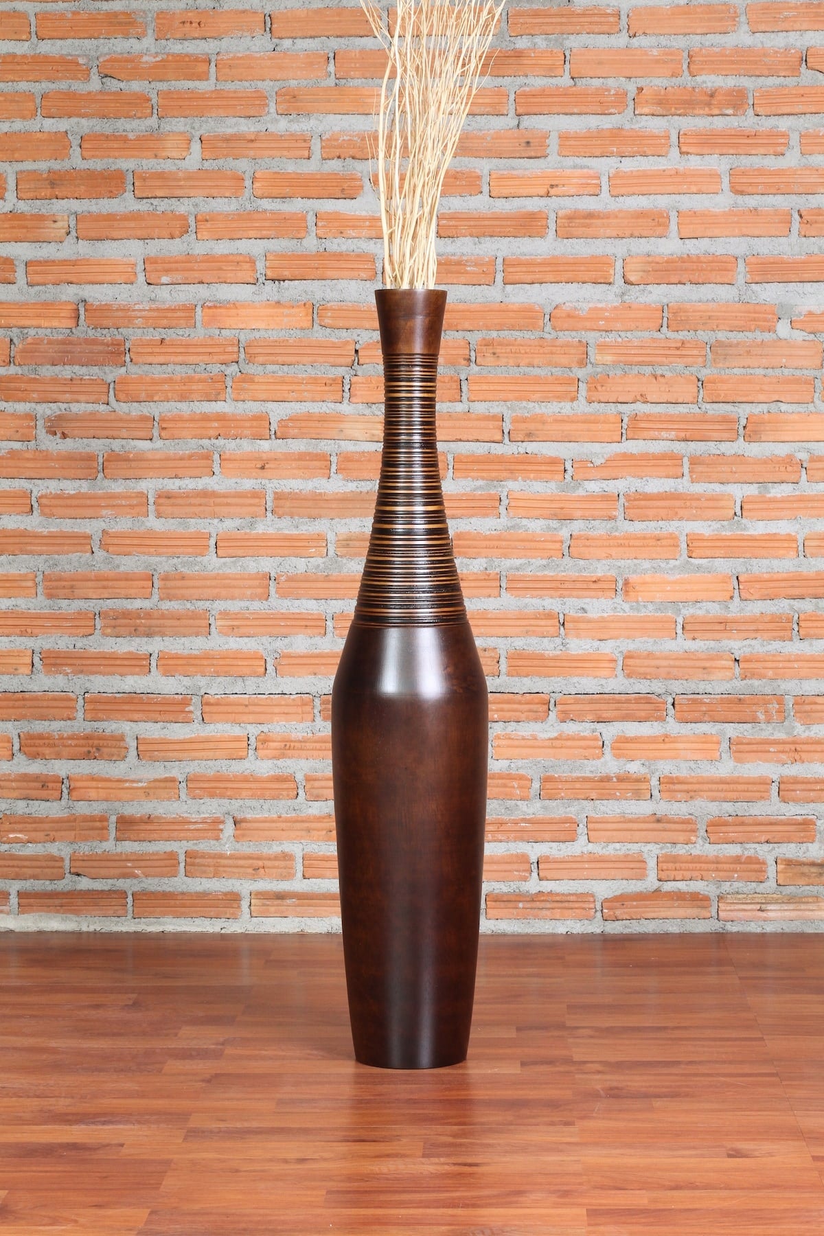 Large Mango Wood Floor Vase – Handcrafted Decorative Highlight from Thailand, 85 cm