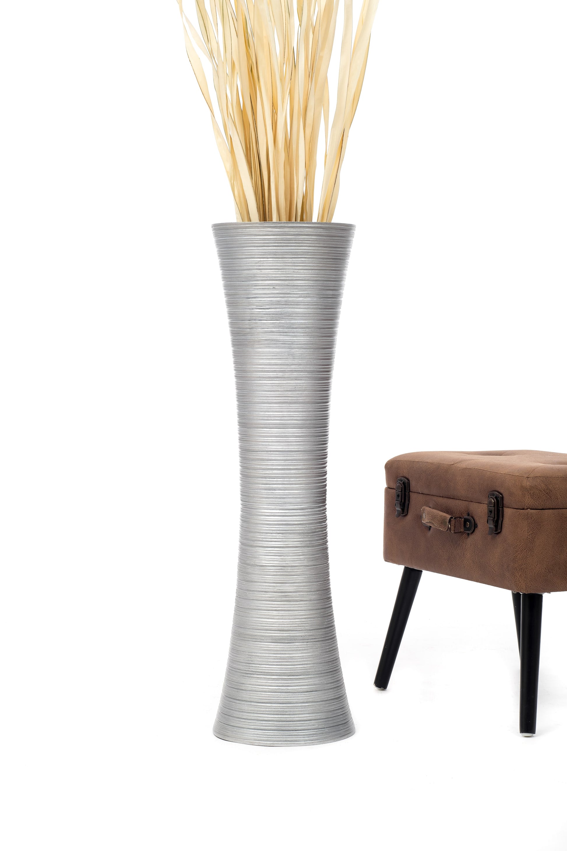 Large Mango Wood Floor Vase – Handcrafted Decorative Highlight from Thailand, 85 cm