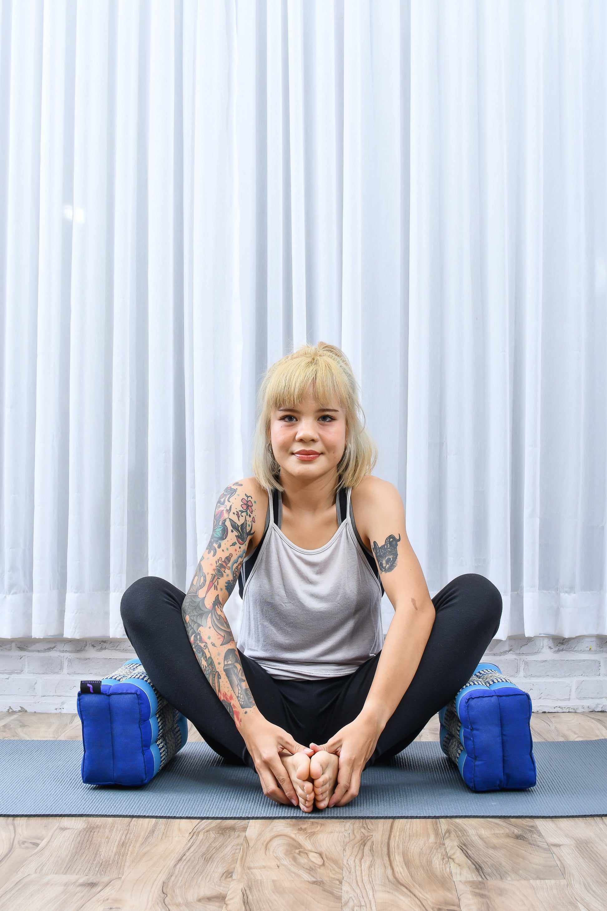 Kapok Yoga Block Cushions – 2-Piece Set of Firm Meditation & Yoga Cushions with Cotton Cover, Sf28 - Blue