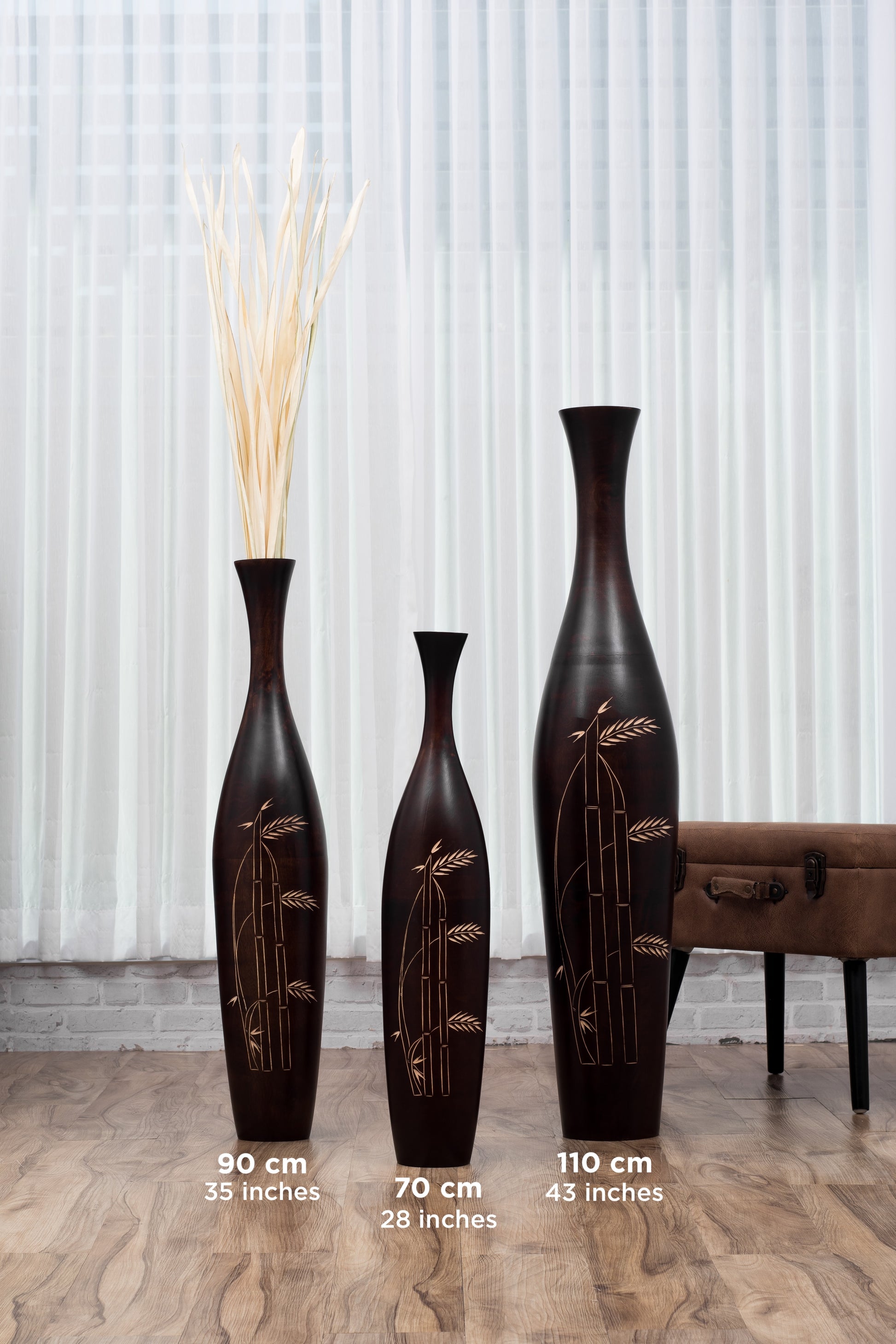 Large Mango Wood Floor Vase – Handcrafted Decorative Highlight from Thailand, 85 cm