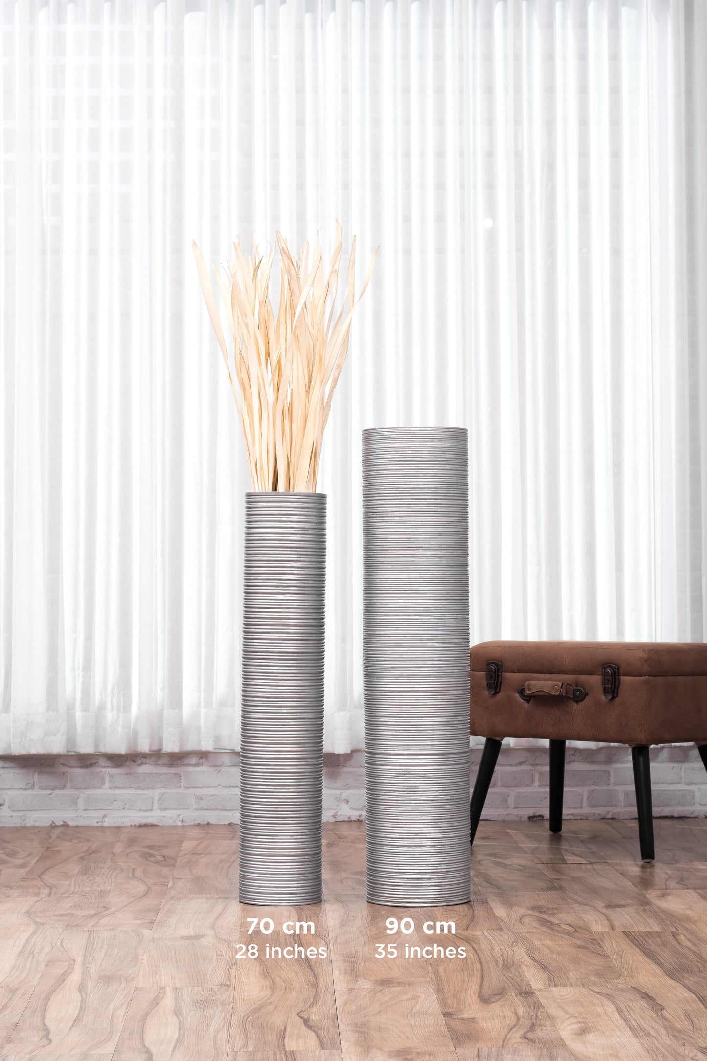 Large Mango Wood Floor Vase – Handcrafted Decorative Highlight from Thailand, 65 cm