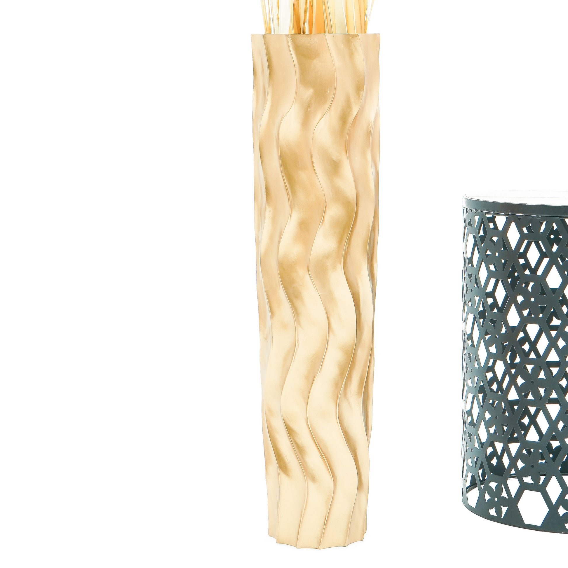 Large Mango Wood Floor Vase – Handcrafted Decorative Highlight from Thailand, 65 cm