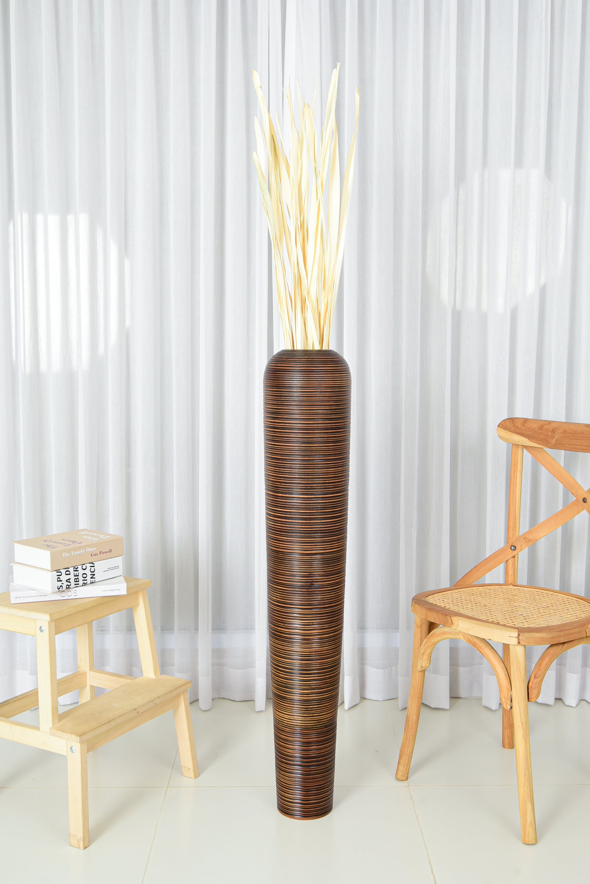 Large Mango Wood Floor Vase – Handcrafted Decorative Highlight from Thailand, brown, 105 cm