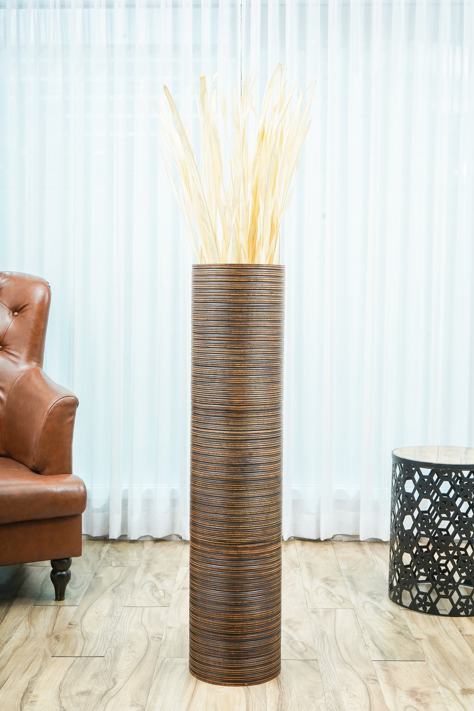 Large Mango Wood Floor Vase – Handcrafted Decorative Highlight from Thailand, brown, 105 cm
