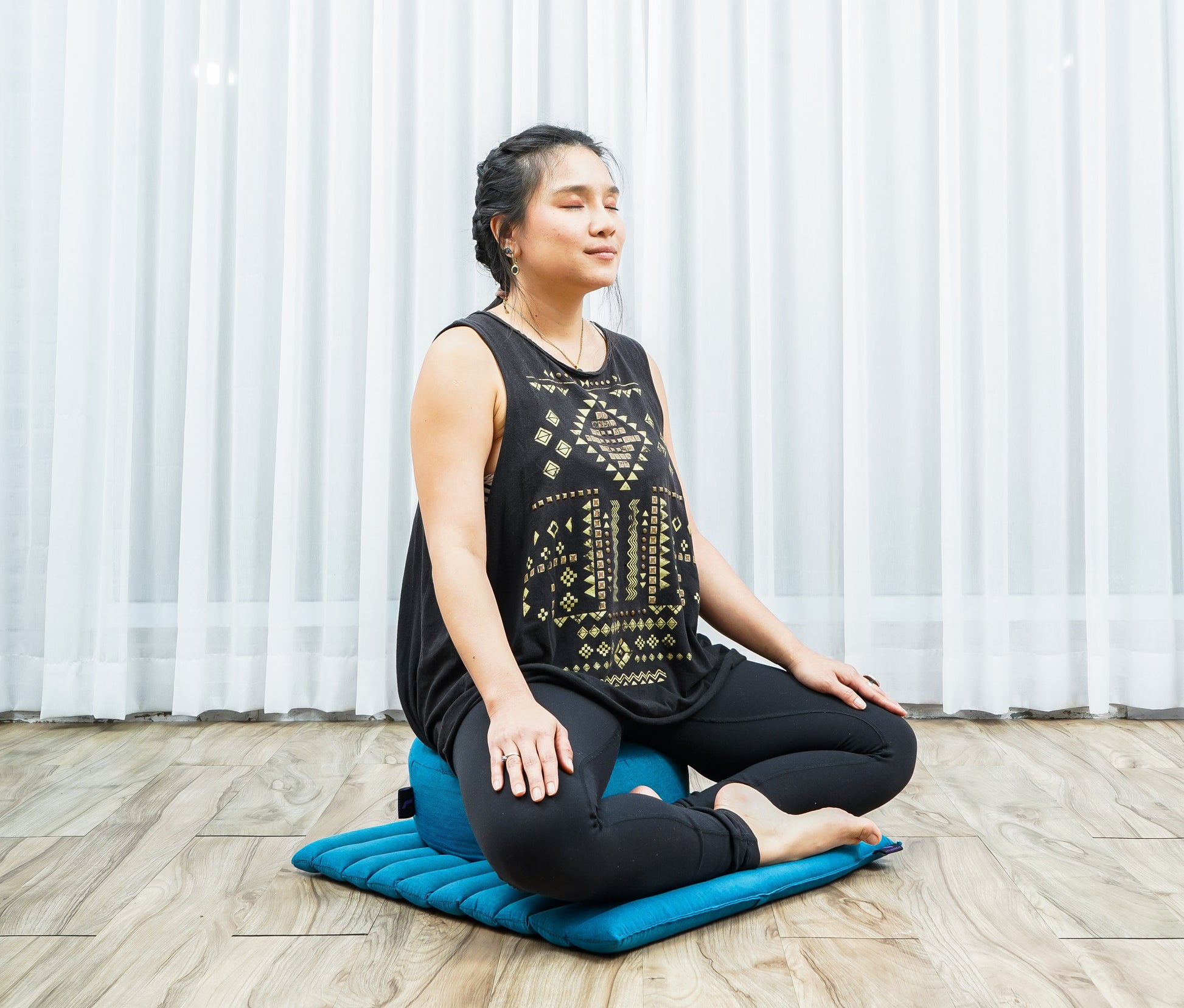 Compact Meditation Cushion Set Made of Kapok – Small Zabuton & Zafu with Cotton Cover, Cl22 - Light Blue