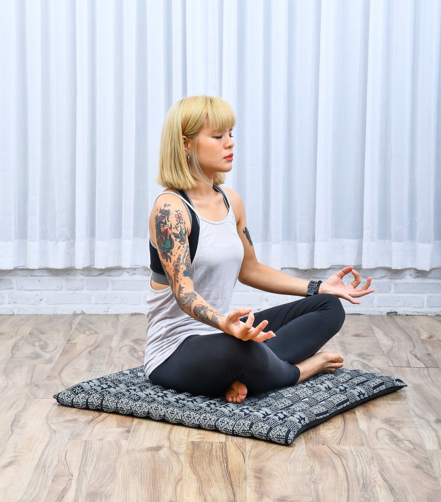 Large Kapok Zabuton Meditation Cushion – Rectangular Floor Mat with Cotton Cover, Cbt4 - Black