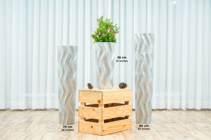 Large Mango Wood Floor Vase – Handcrafted Decorative Highlight from Thailand, 65 cm