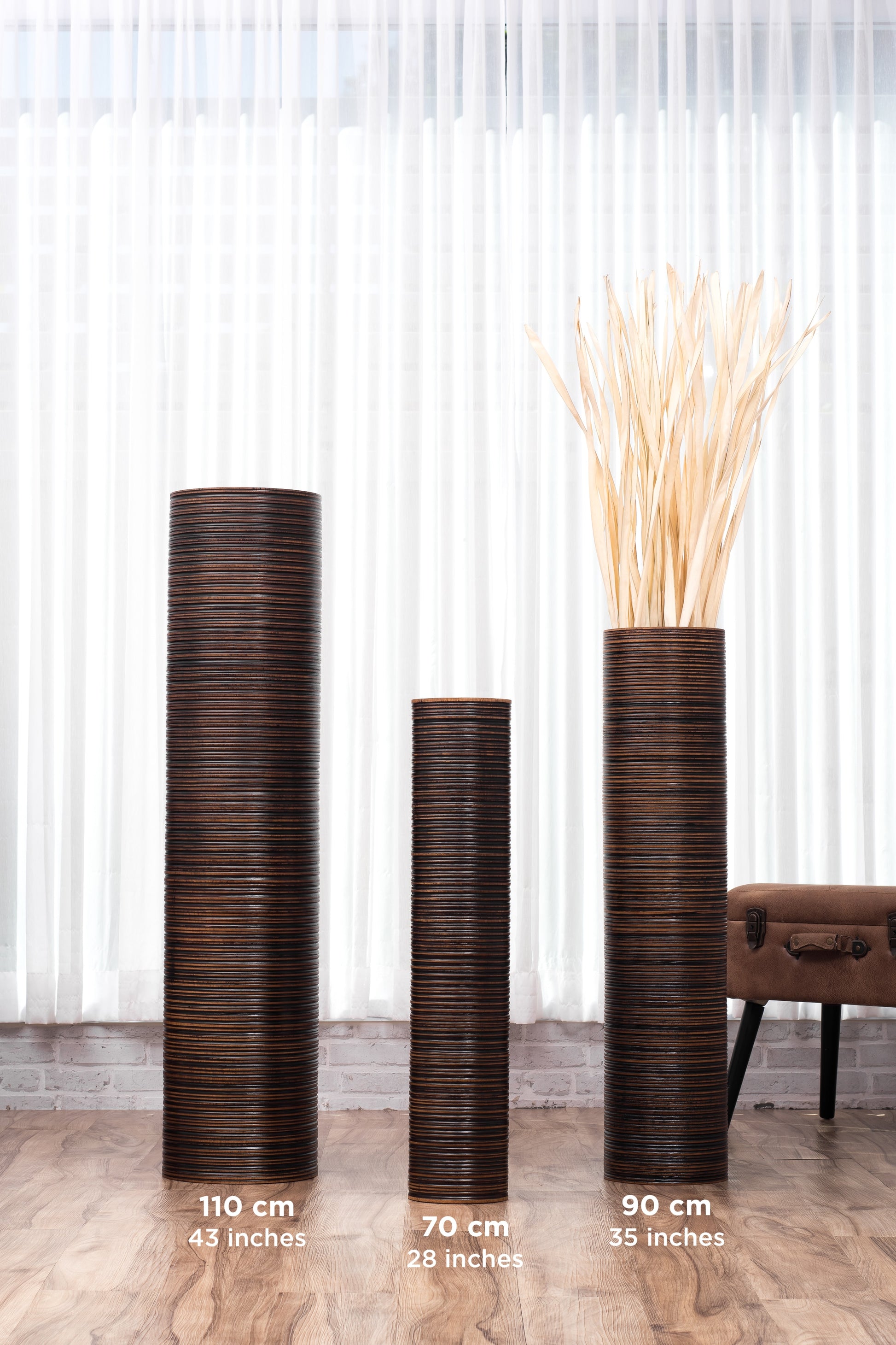 Large Mango Wood Floor Vase – Handcrafted Decorative Highlight from Thailand, brown, 105 cm